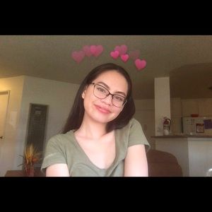 Meet your Posher, Ginelle